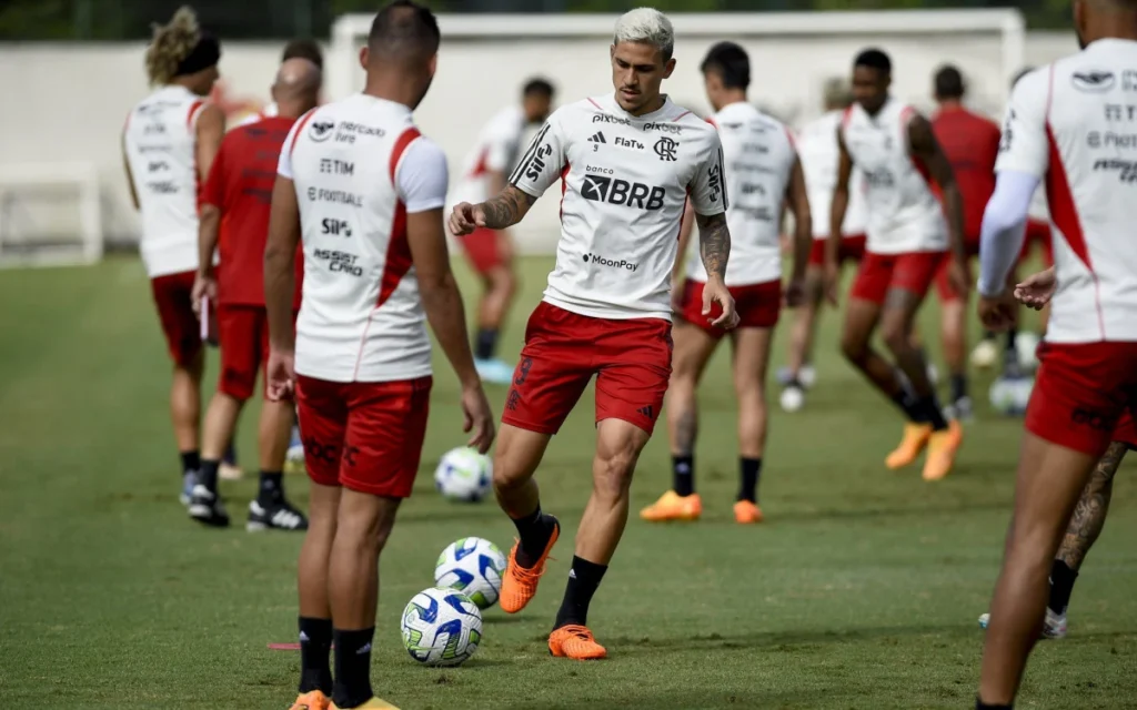 Atacante do Flamengo, Pedro recebe sondagens de clubes ingleses e futebol saudita